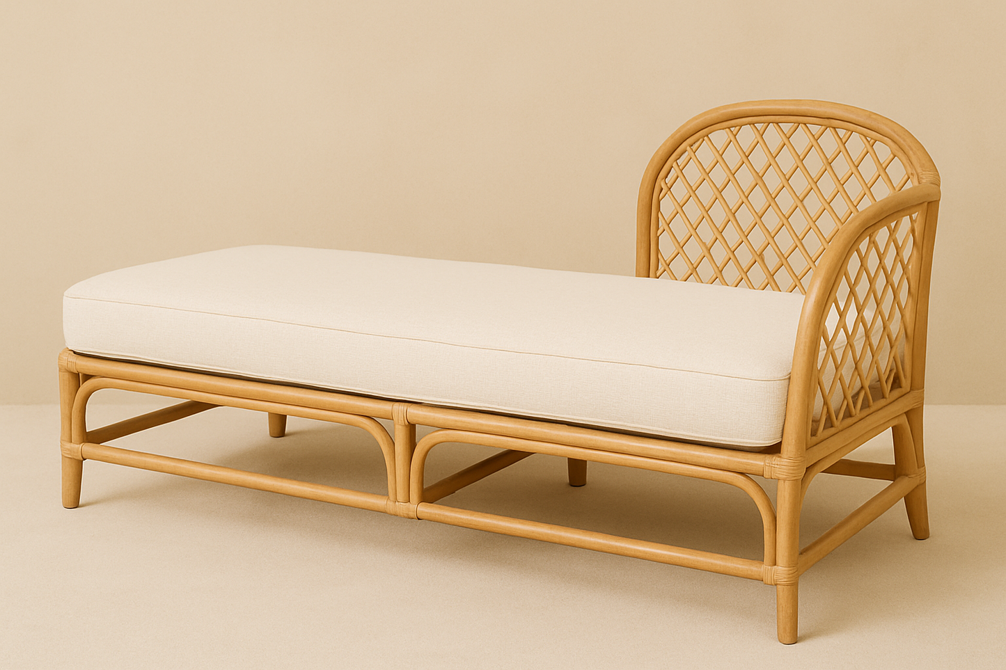 The Uluwatu – Rattan Daybed / Lounge Chair
